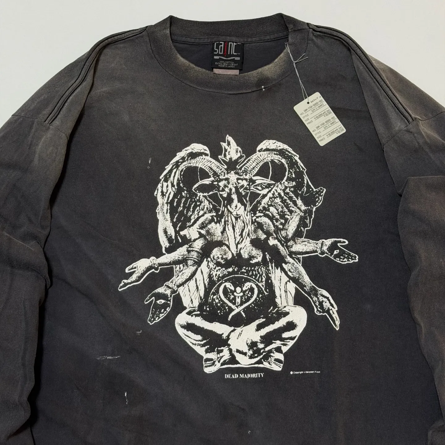 SAINT Mxxxxxx LS TEE/HEAVY WEIGHT/BLK sheep head devil distressed long sleeves, washed black S-XL 25 autumn and winter latest style, cylindrical side seam fabric, heavy wash water, faded and distressed, top printing technology, distressed crack treatment, correct version, original consistent main mark/washed mark/little angel anti-counterfeiting mark, hand-splashed ink graffiti, wormhole wear, top purchasing agent level